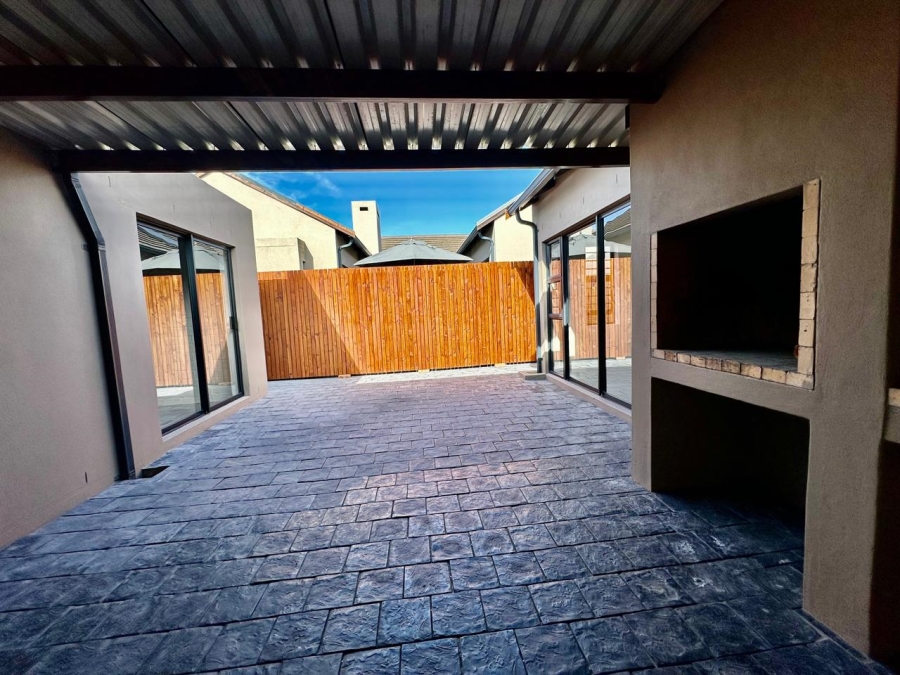 3 Bedroom Property for Sale in Turnberry Village Western Cape